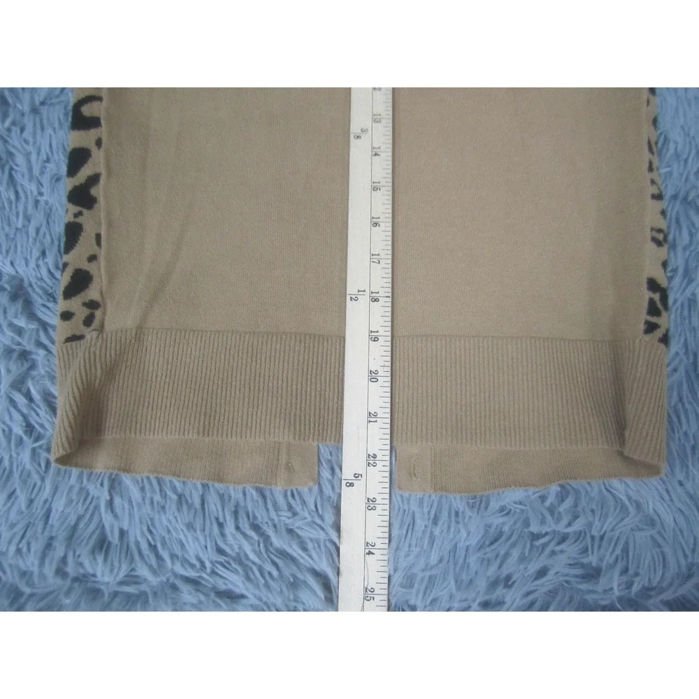 Merona Cardigan Sweater Womens XS Beige Leopard Print Button Front Long Sleeve - Picture 7 of 8